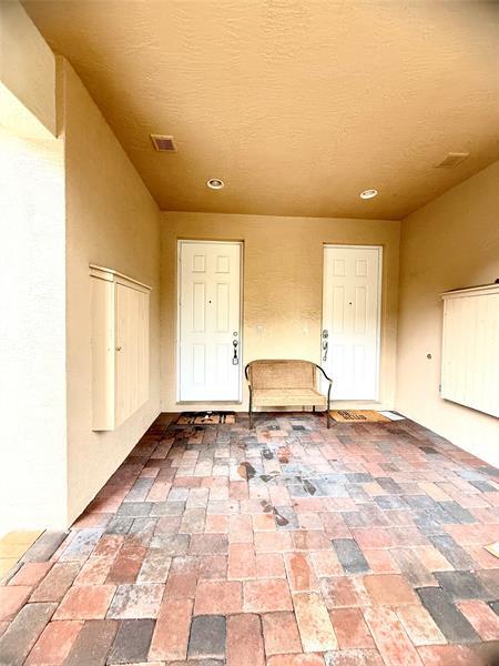 Building Photo - 4804 Sawgrass Breeze Dr