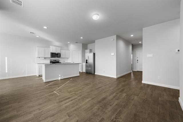 Building Photo - 131 Orch Pnes Pl