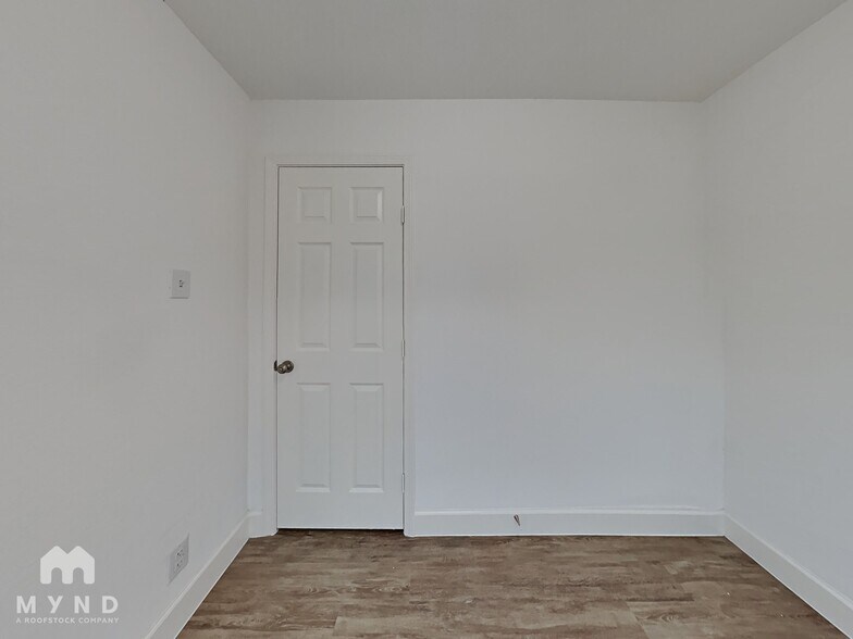 Building Photo - 11418 Chariot Dr