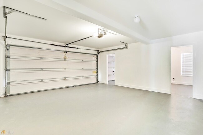 Building Photo - 265 Glynnshire Ct