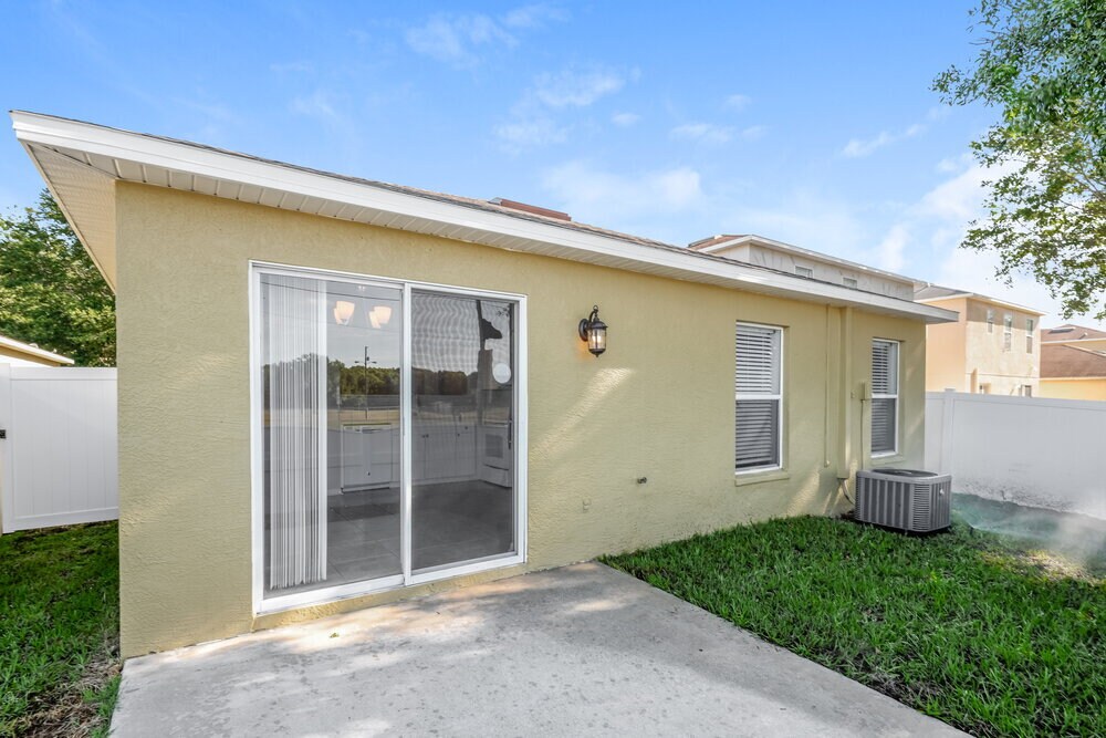 Building Photo - 11749 Mango Cross Ct