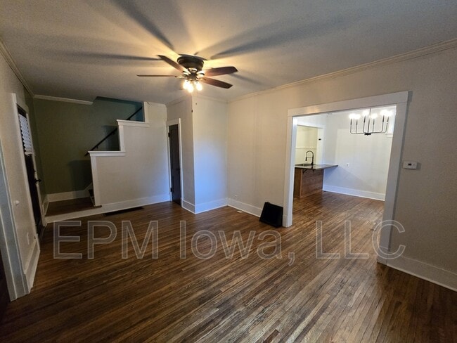 Building Photo - 2064 Independence Ave