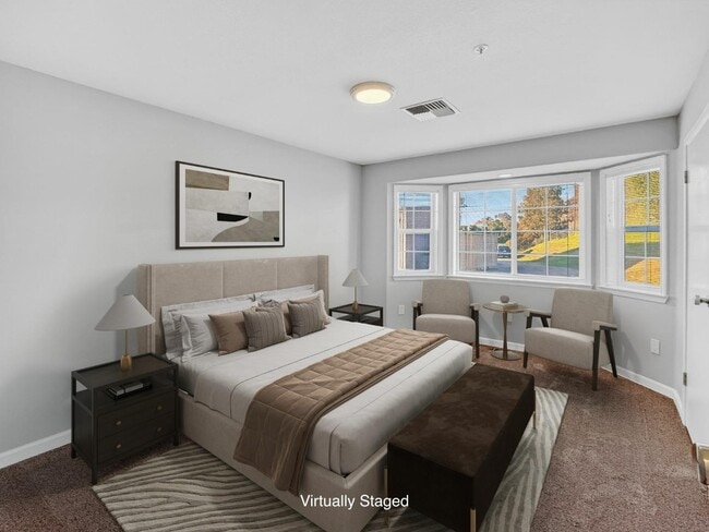 Building Photo - 2800 Roop Rd