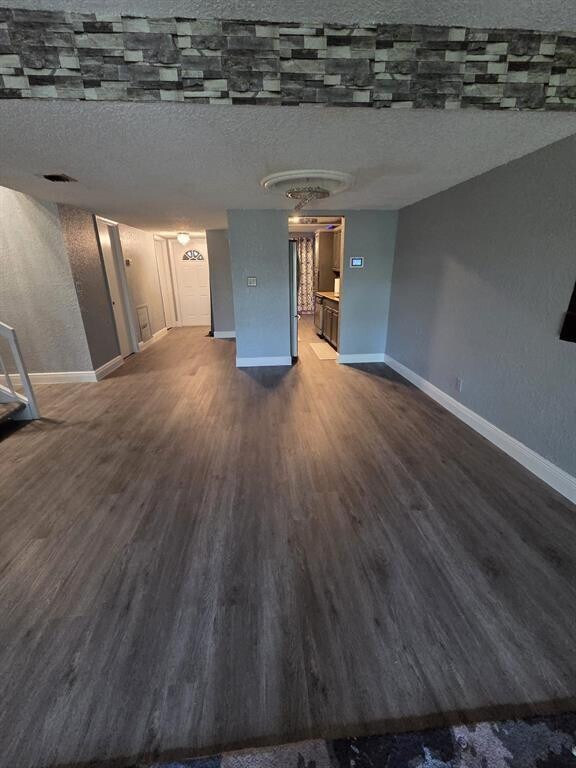 Building Photo - 1833 NW 12th Ave