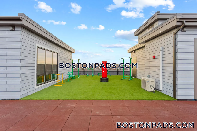 Building Photo - 1258 Massachusetts Ave