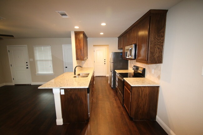 Building Photo - 8145-8147 Arbor