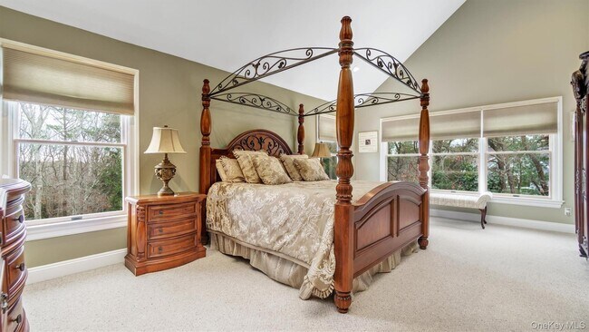 Building Photo - 151 Chardonnay Dr