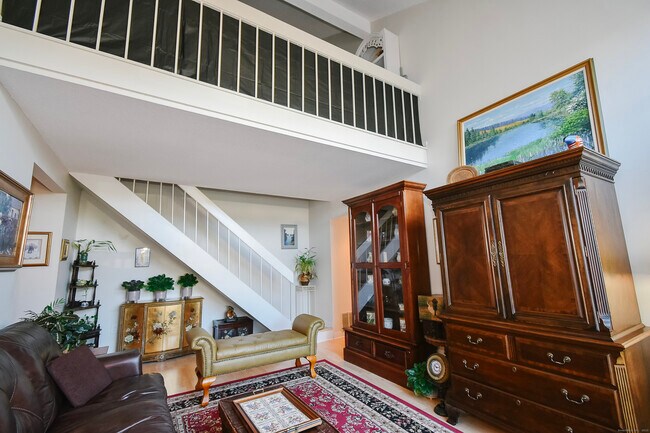 Building Photo - 37 Brookwood Dr