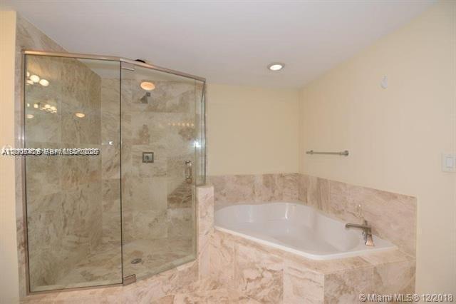 Building Photo - 510 NW 84th Ave