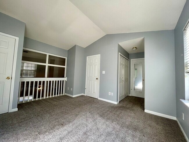 Building Photo - 7686 Petrea Ln