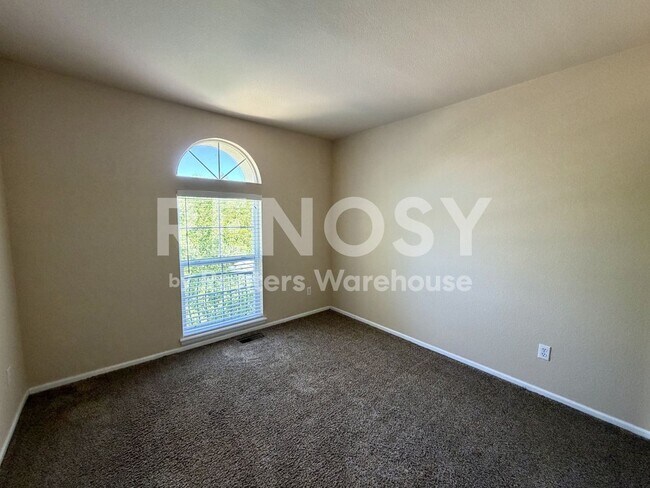 Building Photo - 1467 S Haleyville Cir
