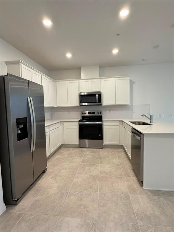 Building Photo - 4608 ORCHARD VIEW Aly