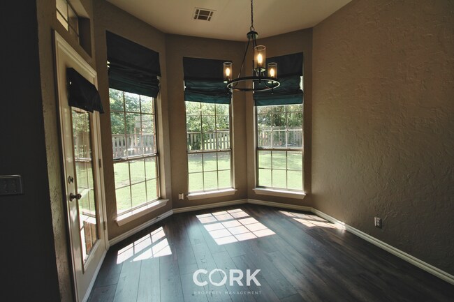 Building Photo - 2808 Stonebrook Rd