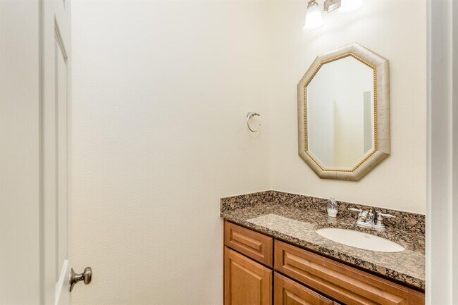Building Photo - 9227 Mystic Falls Ln