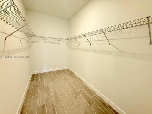 Building Photo - 19600 Whispering Crk Rd