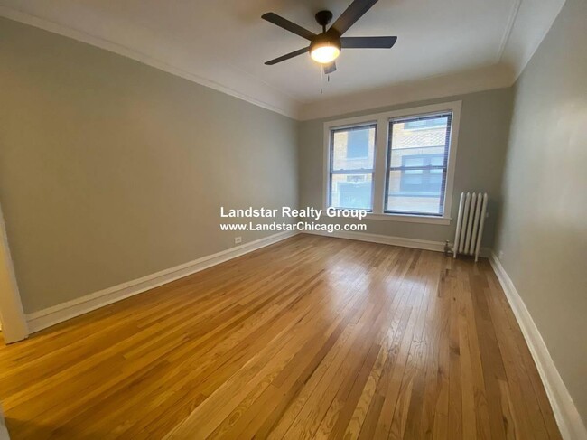 Building Photo - 1 bedroom in Chicago IL 60626