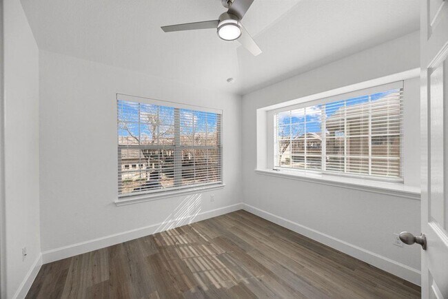 Building Photo - 14815 Avery Ranch Blvd