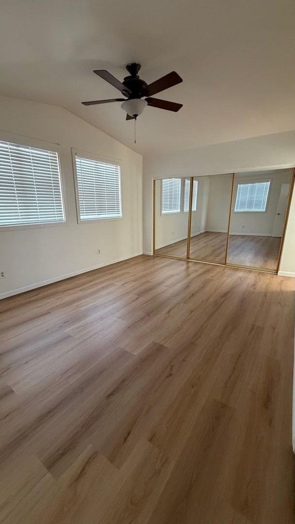 Building Photo - Welcome to your Next Home in Brawley