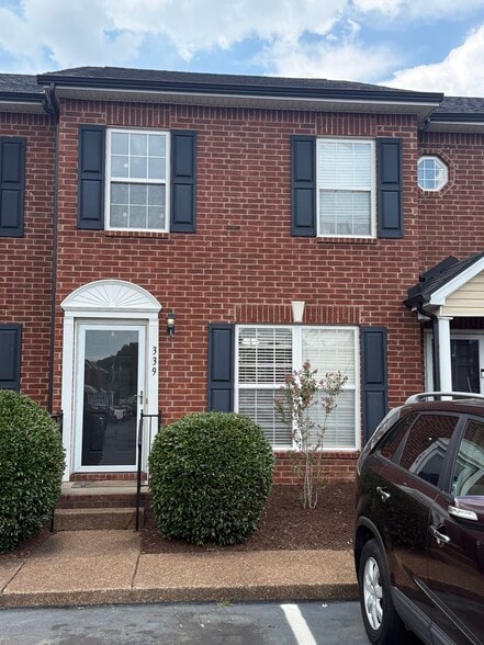 Building Photo - 339 Stewarts Landing Cir