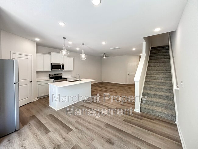 Building Photo - 119 Stoneview Way