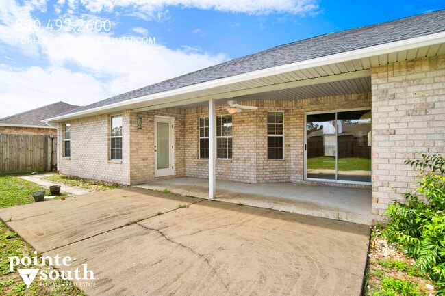 Building Photo - 2012 Horton Dr