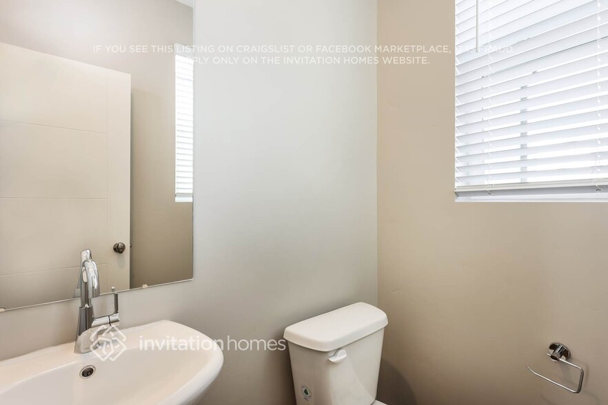Building Photo - 6049 Upper Brk Ln