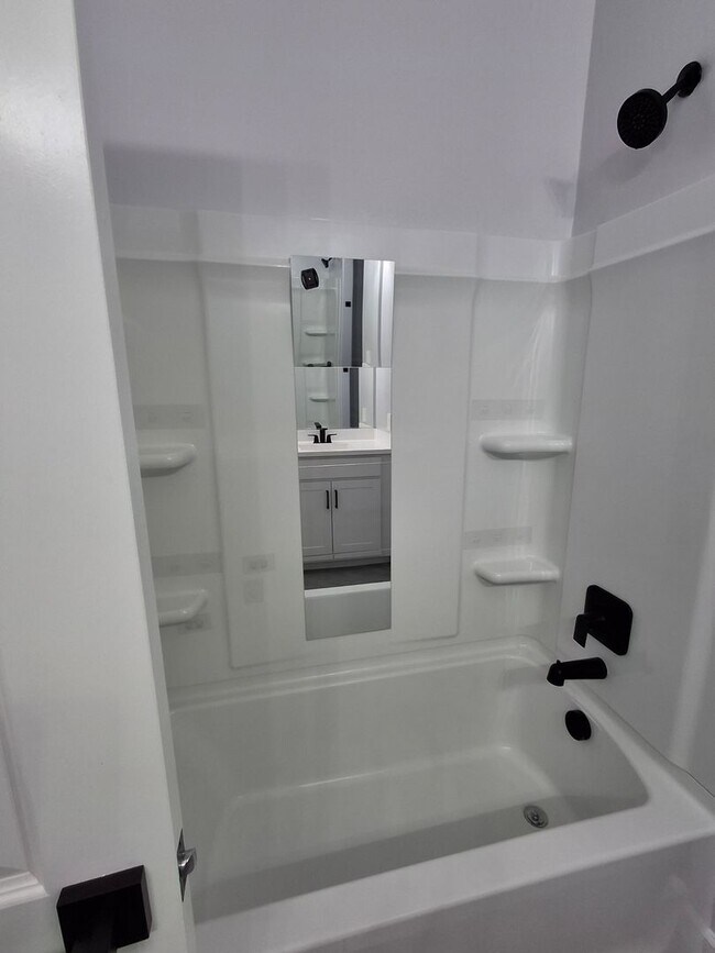 Building Photo - 36672 N Asturian Vly Wy