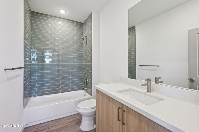 Building Photo - 2124 JENNIFER LYNN Way