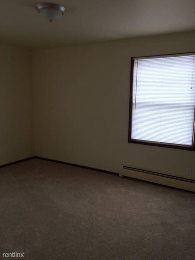 Building Photo - 1231 S 8th St