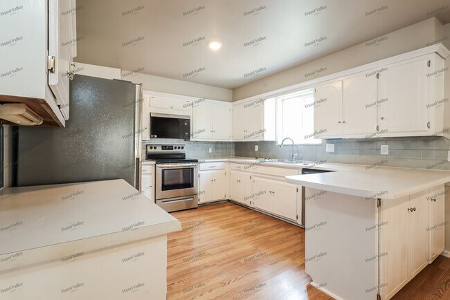 Building Photo - 2201 NW 46th St