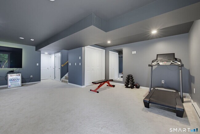 Building Photo - 11 Red Rock Ln