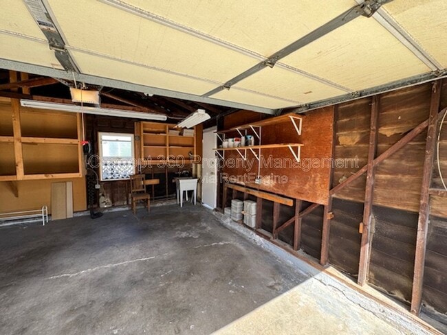 Building Photo - 5228 E Brittain St