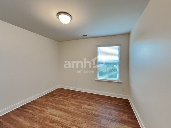 Building Photo - 149 Hazel Pk Dr