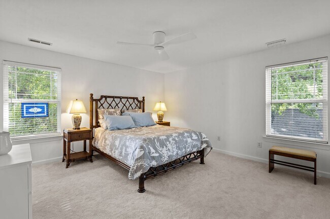 Building Photo - Norfolk Furnished rental Near ODU/NSU