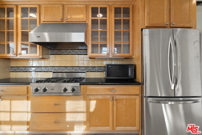 Building Photo - 2901 Angus St