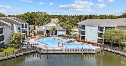 Building Photo - Haven at Waters Edge