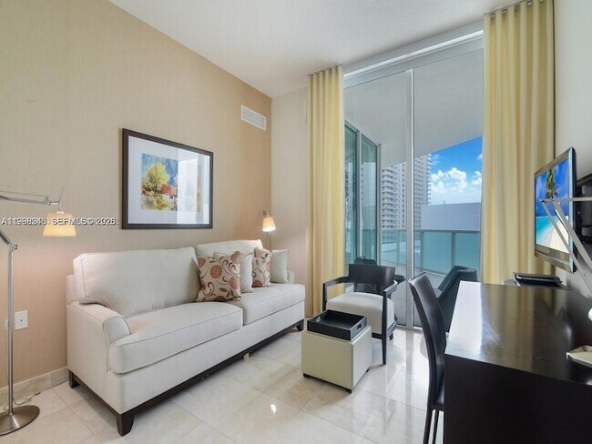 Building Photo - 150 Sunny Isles Blvd