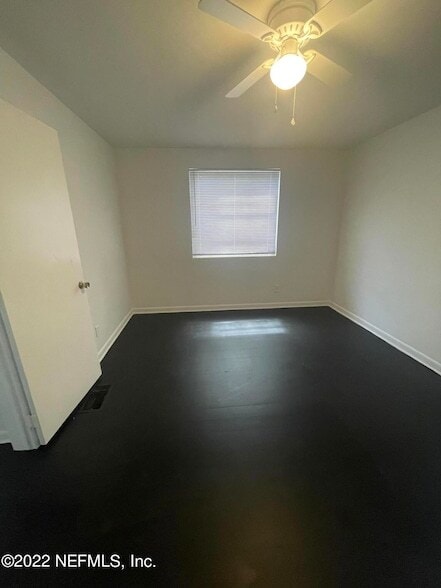 Building Photo - 1806 Van Wert Ave