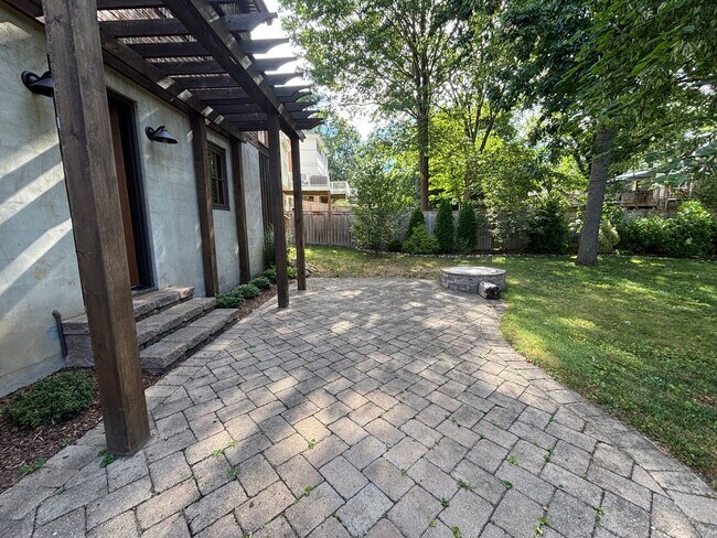 Building Photo - REDUCED Grandin Court Tudor with 3 Bedrooms and 2.5 Baths - EV Charging Station