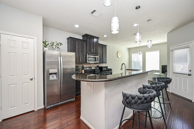 Building Photo - 14327 Mossy Gate Ln