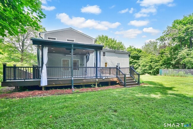 Building Photo - 228 N Granby Rd