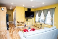 Building Photo - Remodeled, Furnished 1 Bedroom Apartment Available Now!