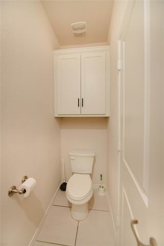 Building Photo - 2028 Deya Dr