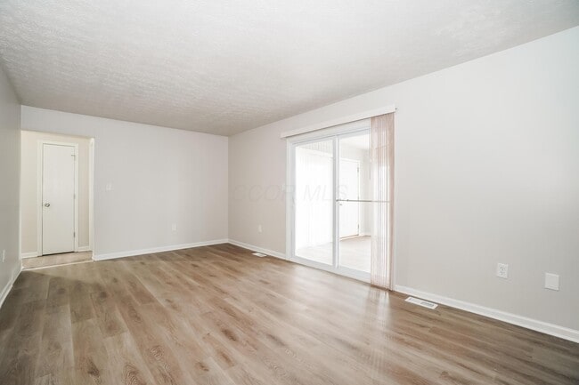 Building Photo - 6605 Hancock Ct