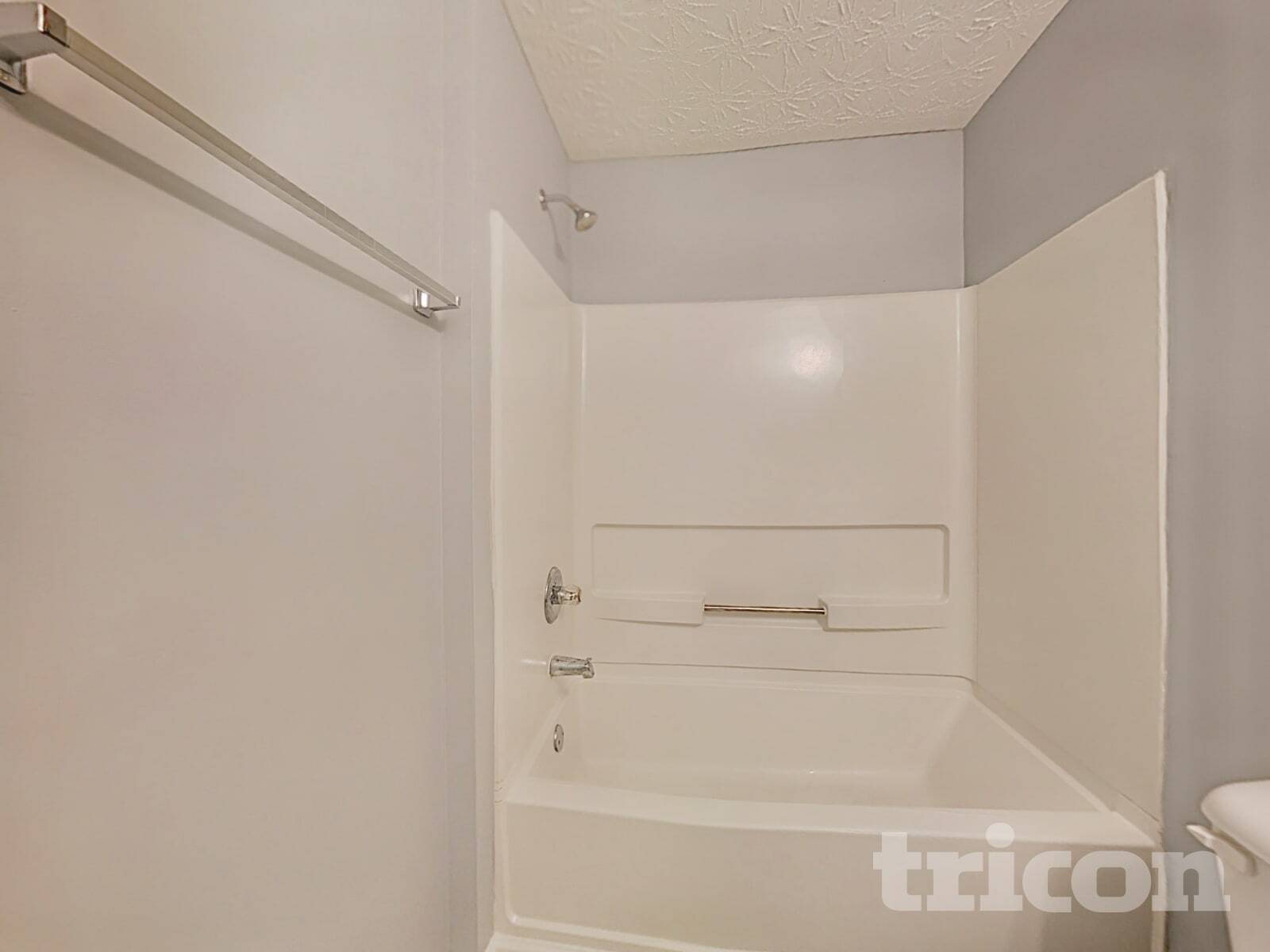 Building Photo - 3703 Harvest Dr