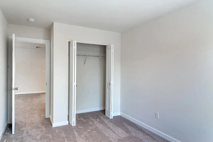 Building Photo - 8627 54th St NE