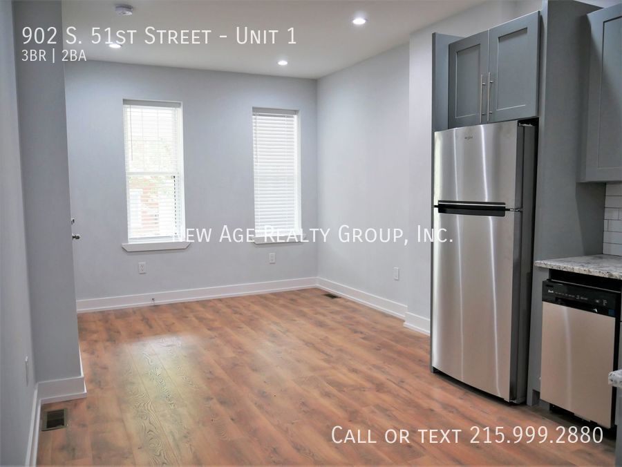 Building Photo - 902 S 51st St