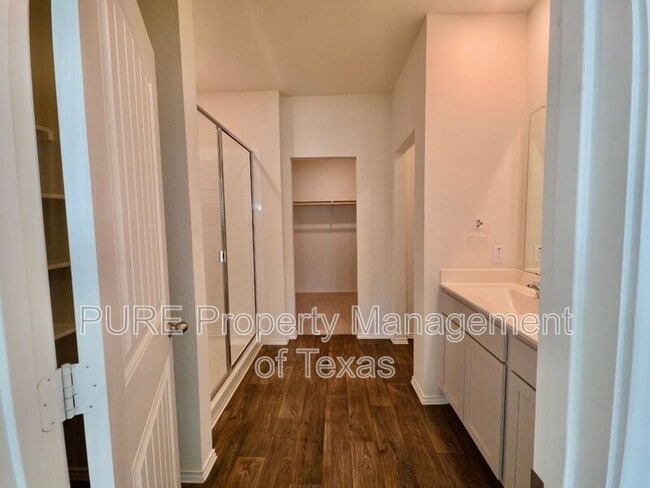 Building Photo - 13525 Open Wagon Trl