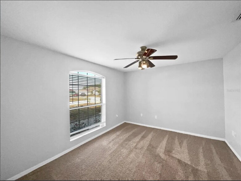 Building Photo - 7010 Summit Cir