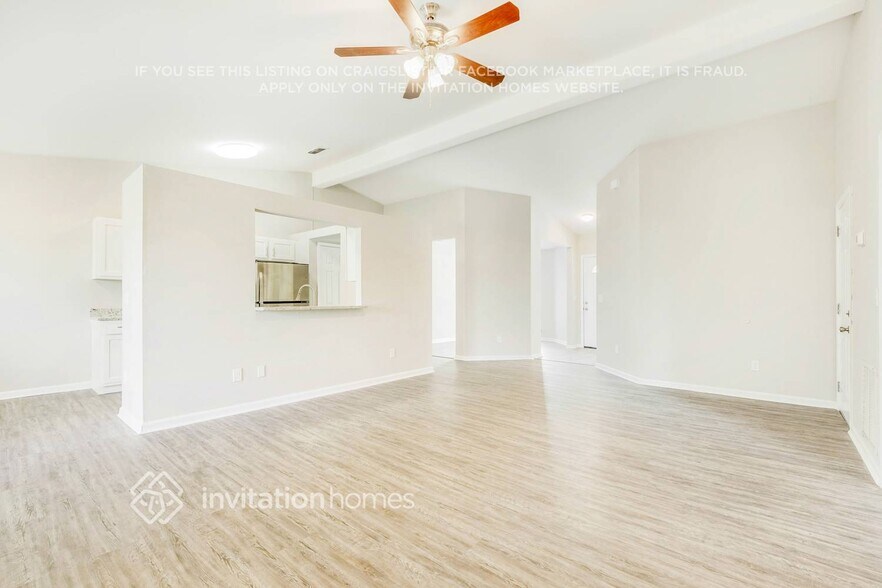Building Photo - 2725 Rochford Ct